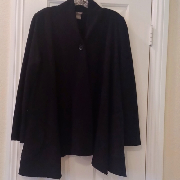 *Jacket Large - Picture 1 of 8